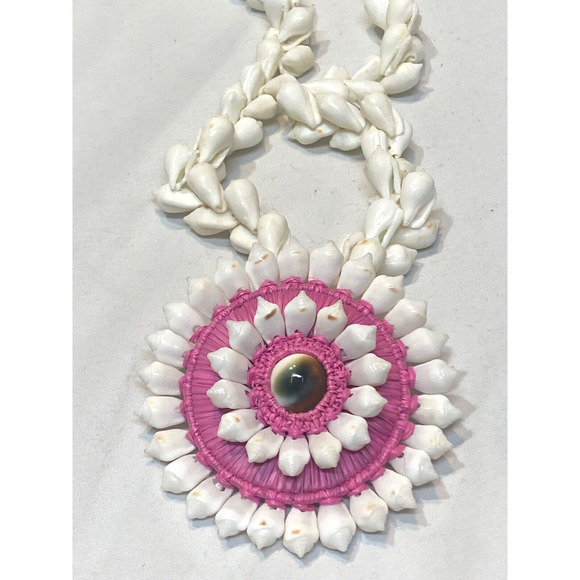 Chunky Bohemian Cowrie Shell Floral Pendant Necklace 30" Pink - Picture 2 of 5